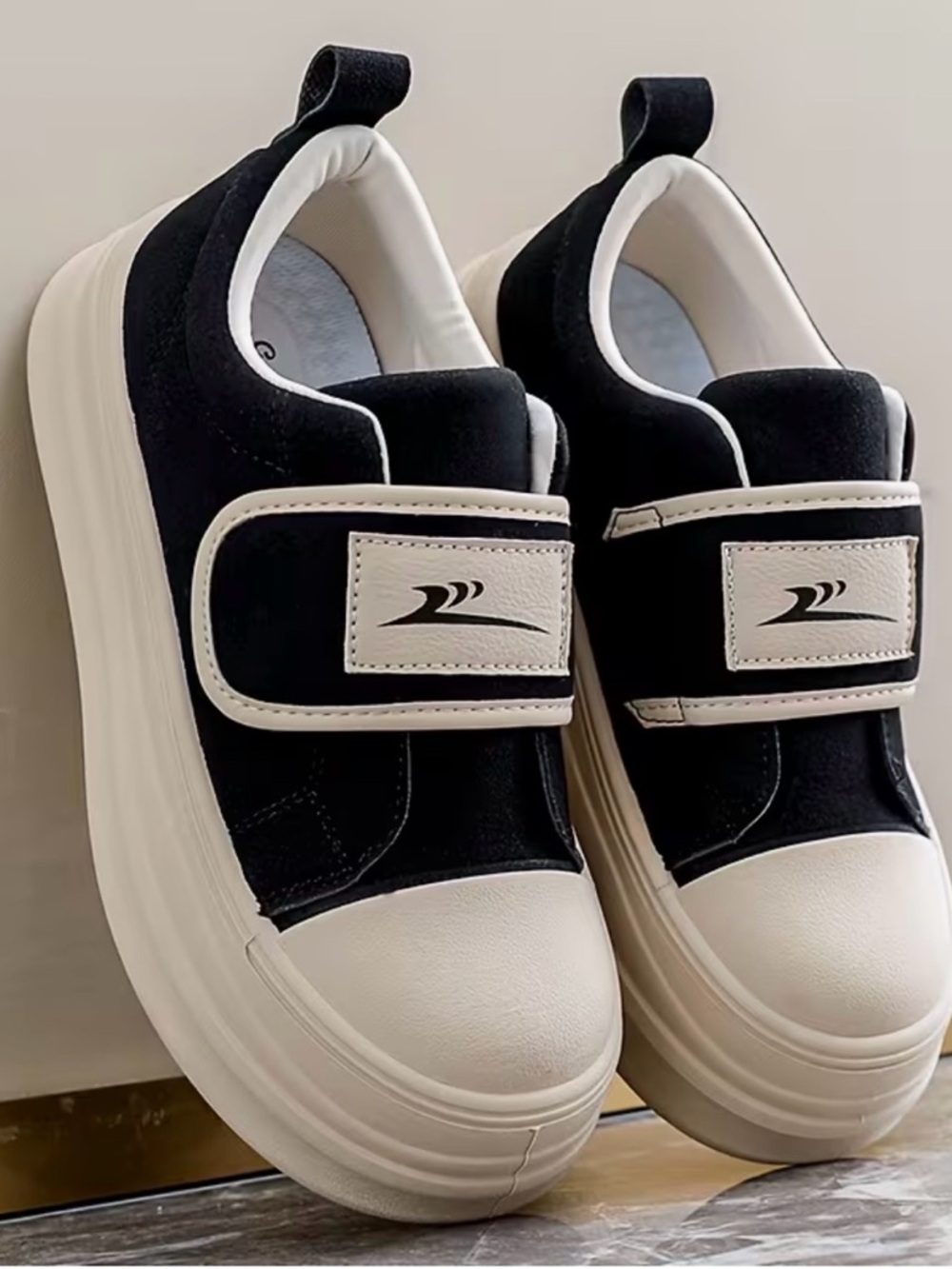 Women are Black and Beige Velcro Sneakers size 6.5